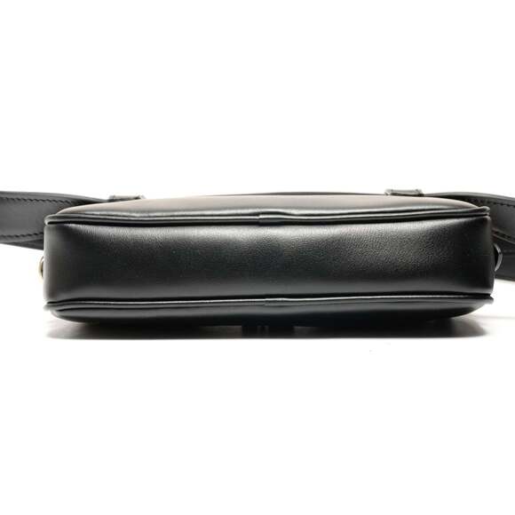 Miu Miu Miu logo leather waist bag in soft calfskin, black, WS26611 - Picture 9 of 13